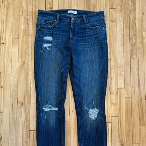 LOFT size 27/4 Curvy Skinny distressed jeans